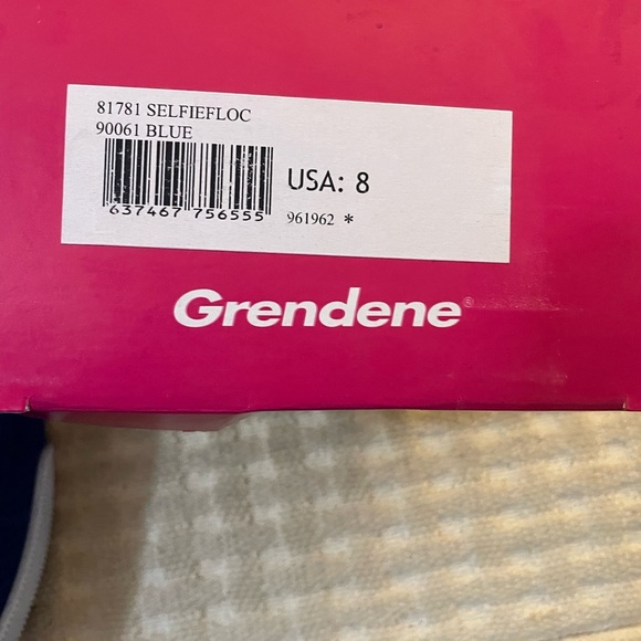 New in Box ZAXY SIZE 8 Crushed Blue Flats - Picture 7 of 10
